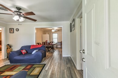 6808 Orville St, Houston, TX 77028 - photo 5