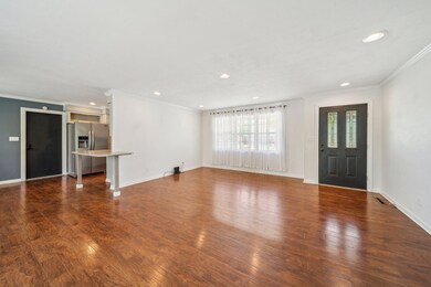 6-web-or-mls-1708-d-st-sw