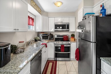 2103 Nahant St, Schenectady, NY 12306 - photo 7