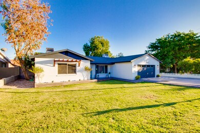 4433 E Piccadilly Rd, Phoenix, AZ 85018 - photo 2