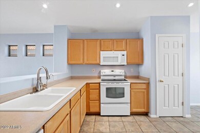 06-Kitchen