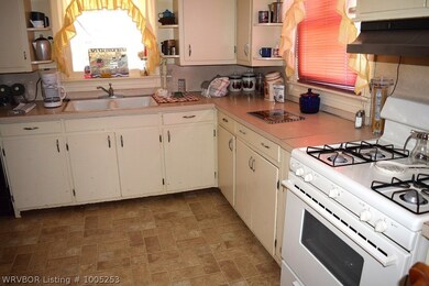 106429 State Highway 64b, Muldrow, OK 74948 - photo 4