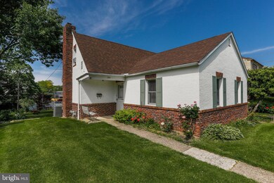 745 Amosland Rd, Morton, PA 19070 - photo 2