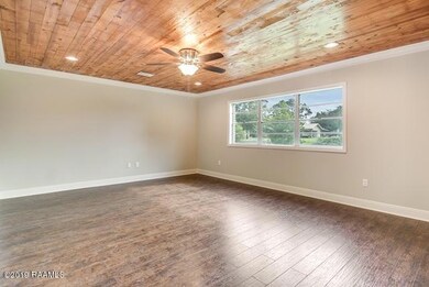 7509 Loreauville Rd-2