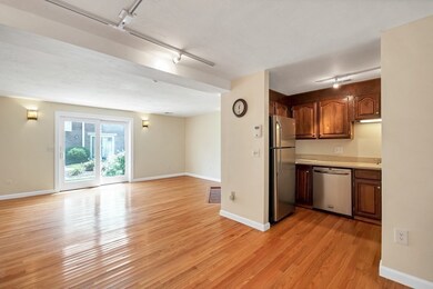 144 Quincy Shore Dr unit 134, Quincy, MA 02171 - photo 5