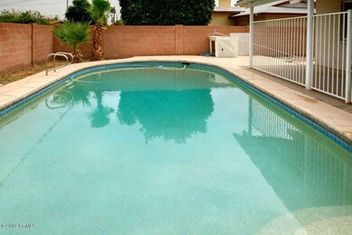 Minton-Pool-web