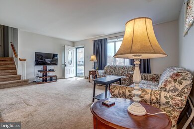 1041 Vauclain Ave, Woodlyn, PA 19094 - photo 6