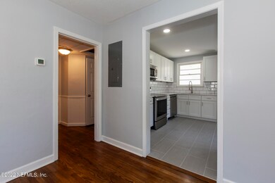 4548 Hercules Ave, Jacksonville, FL 32205 - photo 7