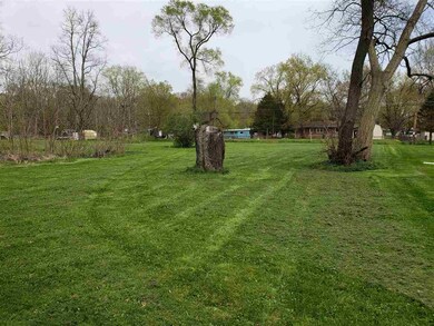 5317 S Driftwood Dr, Janesville, WI 53546 - photo 5