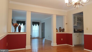 11105 Sceptre Ridge Terrace, Germantown, MD 20876 - photo 5