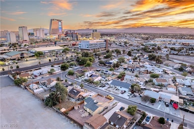 615 N 4th St, Las Vegas, NV 89101 - photo 3