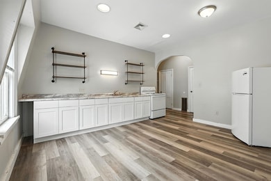 265 Union St, Springfield, MA 01105 - photo 7