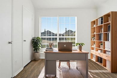 340 Creekside Way, Waxahachie, TX 75165 - photo 4