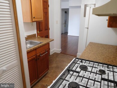 806 8th St NE unit . 2, Washington, DC 20002 - photo 7