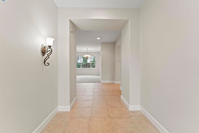 204 Daylily Ln, Patterson, CA 95363 - photo 4