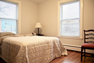 9 Devotion St unit 1L, Brookline, MA 02446 - photo 4