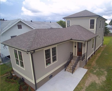 2726 Dumaine St, New Orleans, LA 70119 - photo 2