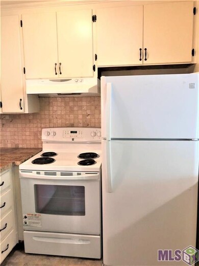 4114 Florida St unit 7, Zachary, LA 70791 - photo 3