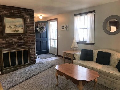 172 Whippoorwill Cir, Mashpee, MA 02649 - photo 2