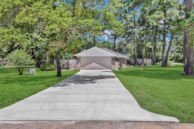 34605 Bernice Dr, Pinehurst, TX 77362 - photo 5