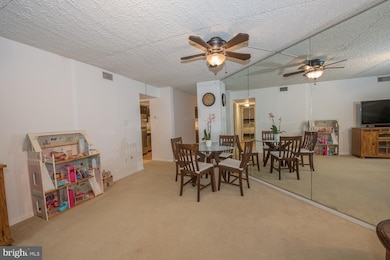 19 Rock Hill Rd unit 2E, Bala Cynwyd, PA 19004 - photo 5