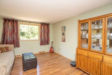 72 Wall St, Middleboro, MA 02346 - photo 4