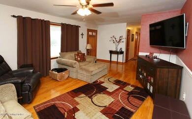 318 Heft Ave, Lebanon Junction, KY 40150 - photo 3