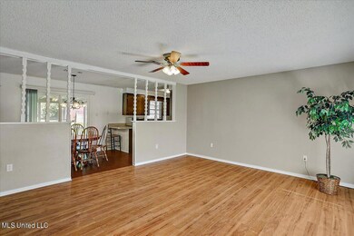 05-489 Robert Michael Dr