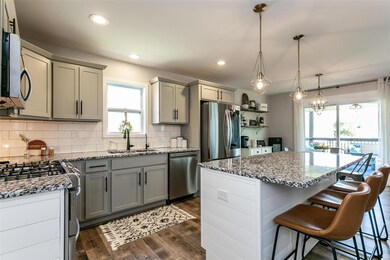 1916 Crimson Oak Dr, Maryville, IL 62062 - photo 7