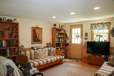 63 Northgate Dr, Albany, NY 12203 - photo 2