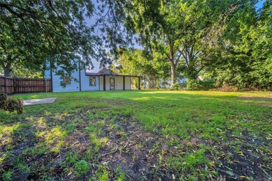 209 S Arizona Dr, Celina, TX 75009 - photo 5