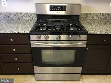 12 Stags Leap Ct, Germantown, MD 20874 - photo 6