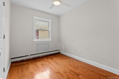14209 45th Ave, Flushing, NY 11355 - photo 4