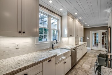 1107 Hart St, Conway, SC 29526 - photo 4