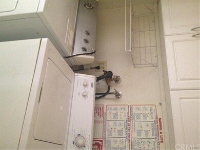 WASHER AND DRYER INCLUDED IN PRICE, ALL HOOKED UP