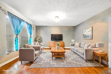 5335 Owasco St, Cincinnati, OH 45227 - photo 6