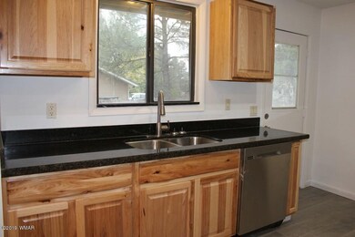 131 S 5th Place, Show Low, AZ 85901 - photo 3