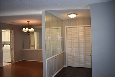 1318 Country Place Dr, Houston, TX 77079 - photo 3