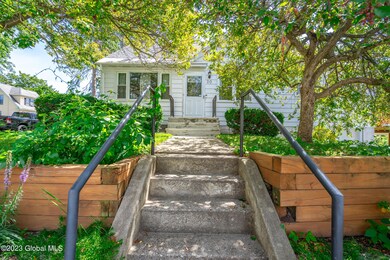 20 Center St, Schenectady, NY 12302 - photo 3