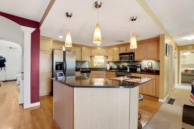 513 Hampton Way unit 513, Abington, MA 02351 - photo 5