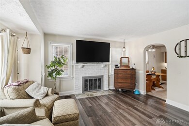 715 E Maple Ave, Miamisburg, OH 45342 - photo 6