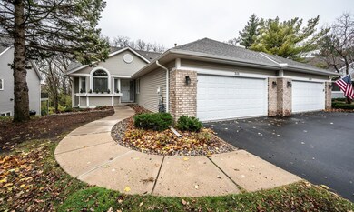 7171 Oak Pointe Curve, Bloomington, MN 55438 - photo 3
