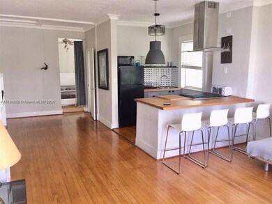 1611 Michigan Ave unit 19, Miami Beach, FL 33139 - photo 2