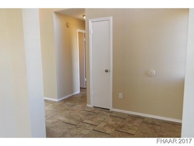 511 Bond St, Copperas Cove, TX 76522 - photo 4