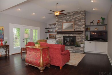 17 Victoria Dr, Newburgh, IN 47630 - photo 4