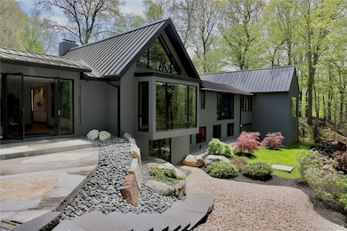 49 Indian Hill Rd, Pound Ridge, NY 10576 - photo 2