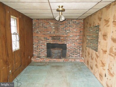 7148 Winchester Ave, Inwood, WV 25428 - photo 6