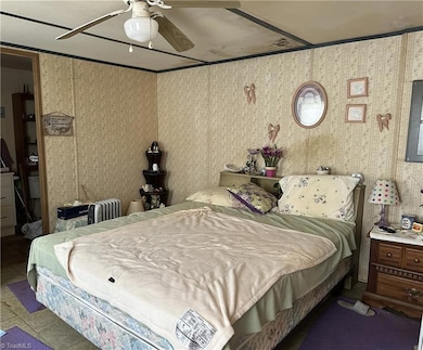 4832 Vienna Dozier Rd, Pfafftown, NC 27040 - photo 7