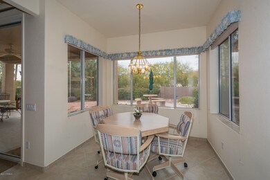 Kitchen eating area