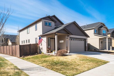 20567 SE Goldenrod Ln, Bend, OR 97702 - photo 4